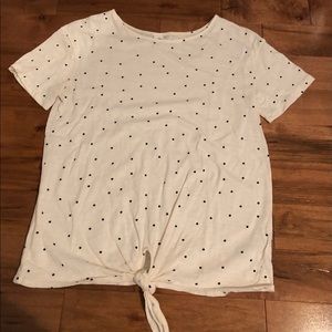 Old navy polka dot t-shirt